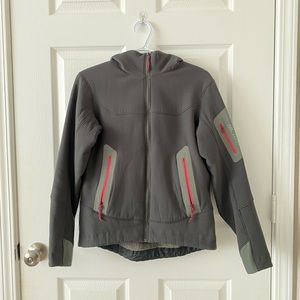 Women’s Arcteryx soft shell fleece lined jacket